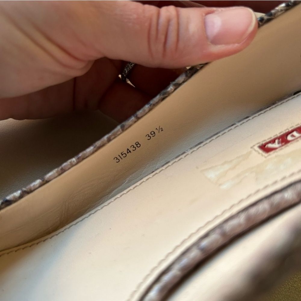 Prada - Picture 7 of 12